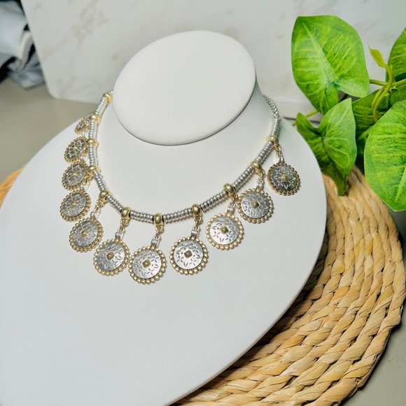 Lucky Brand Two-Toned Cutout Medallion Collar Necklace - Picture 7 of 10